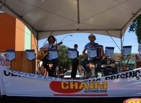 Show de Sertanejo com Mauro e Junior